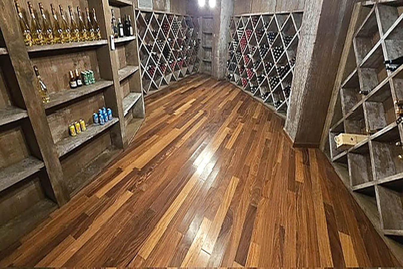 Altos del Maria Panama Real Estate Wine Cellar Details
