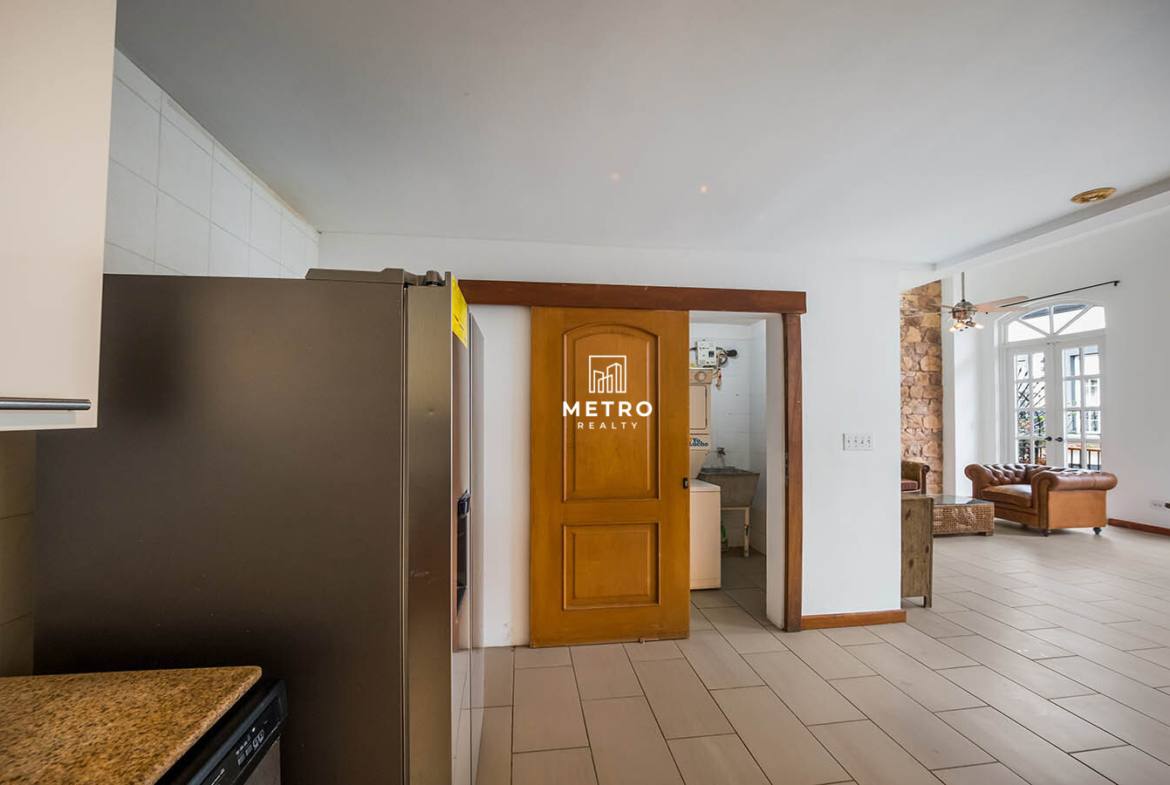 Casco Viejo Real Estate Beautiful Kitchen