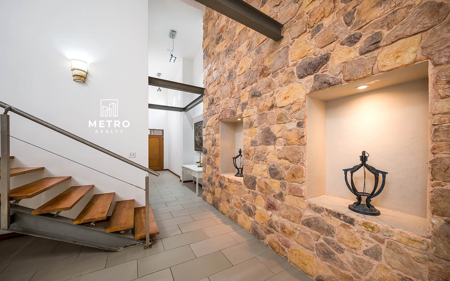 Casco Viejo Real Estate Luxury Finishes