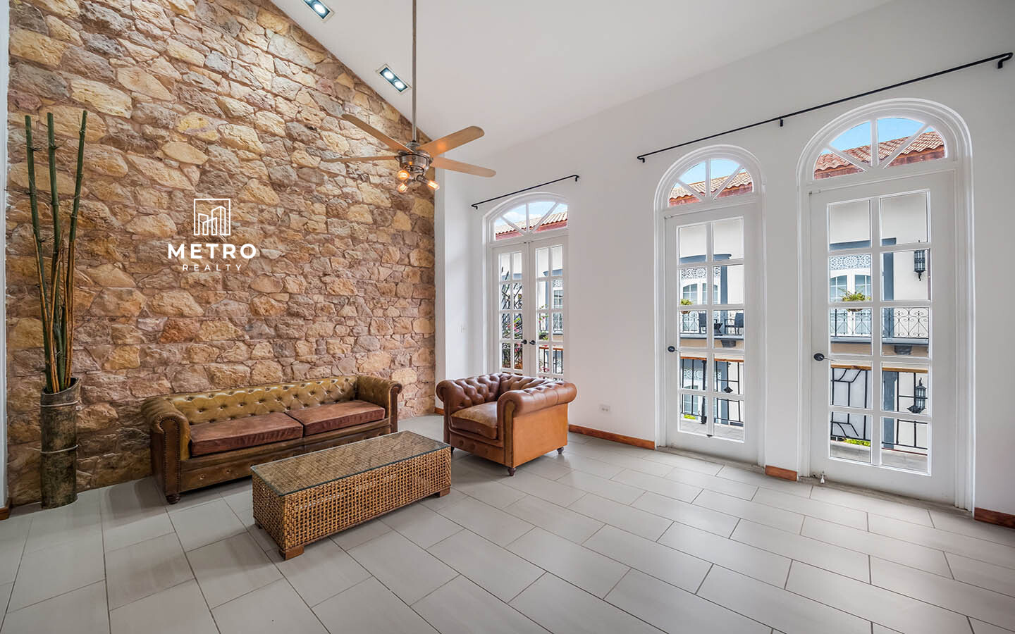 Casco Viejo Real Estate Modern Living Room