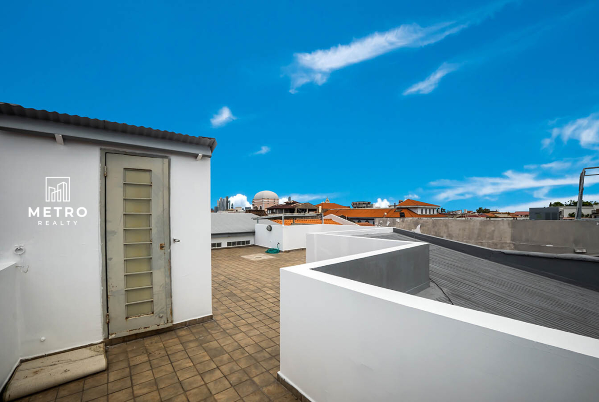 Casco Viejo Real Estate Private Rooftop