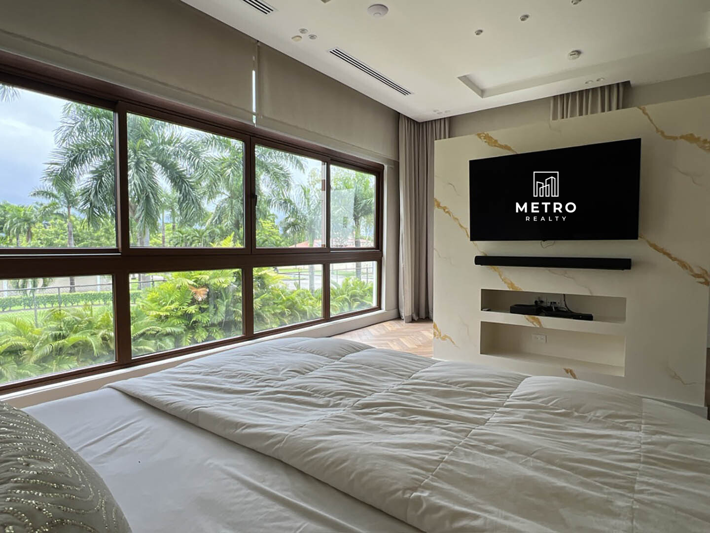 Houses for Sale in the Country of Panama Deluxe bedroom
