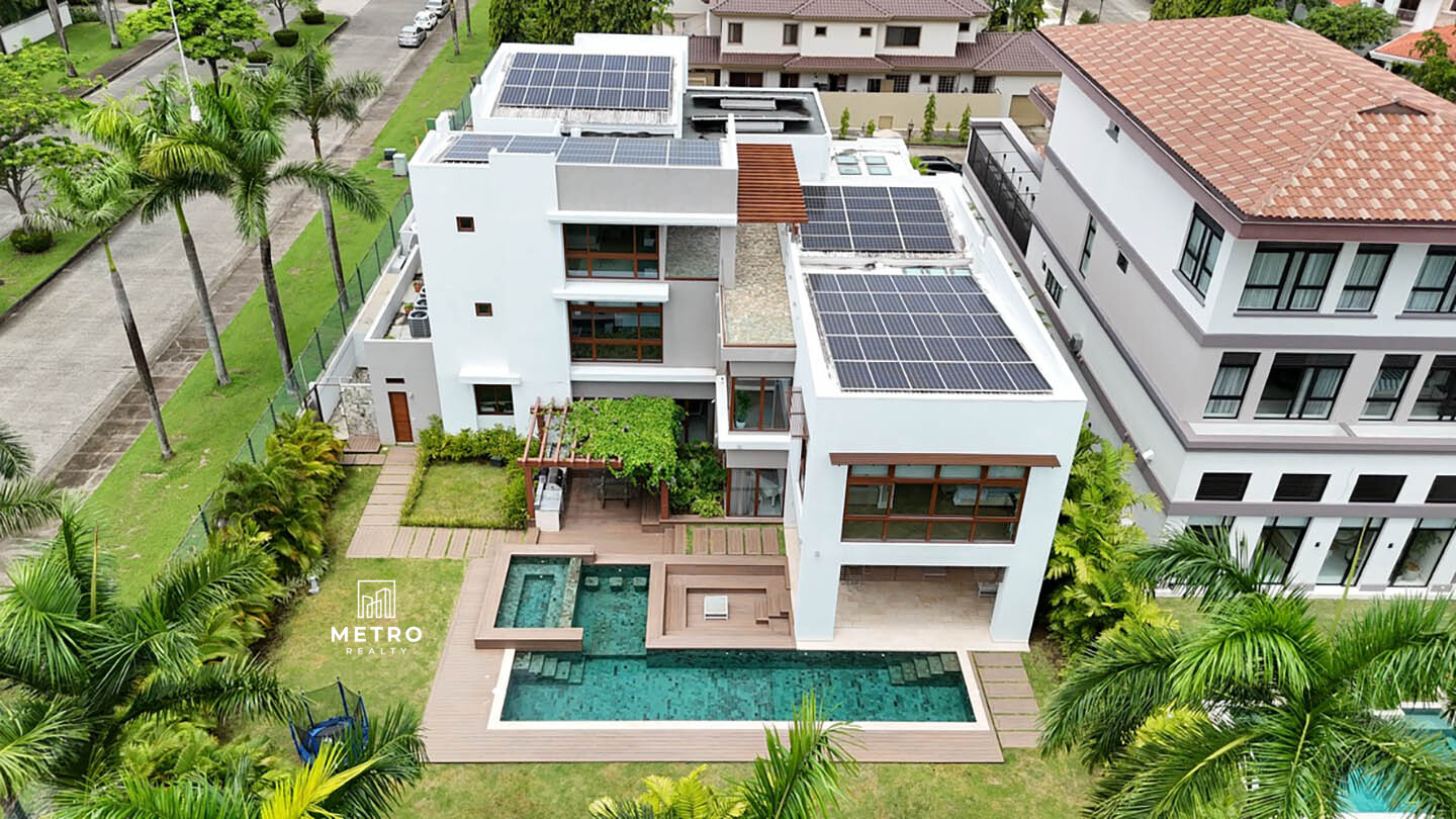 Houses for Sale in the Country of Panama Full view