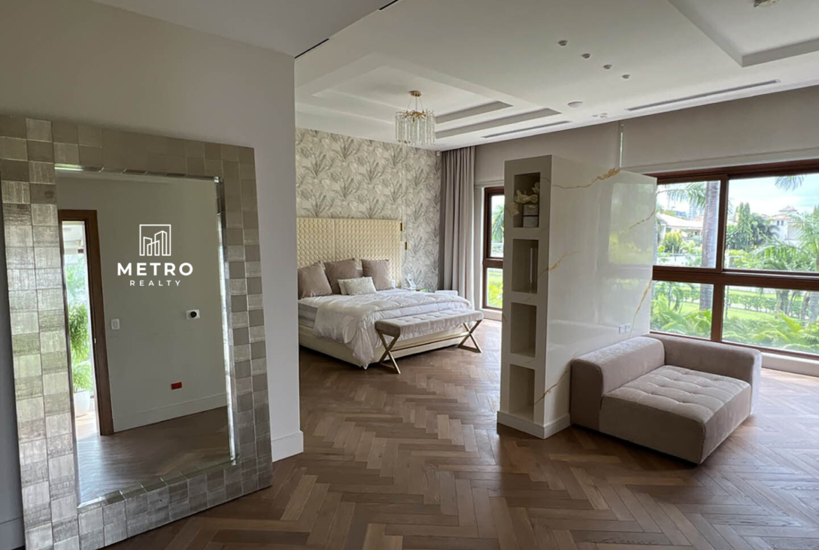 Houses for Sale in the Country of Panama Luxury bedroom