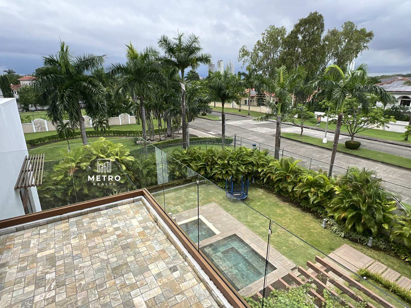 Houses for Sale in the Country of Panama Terrace
