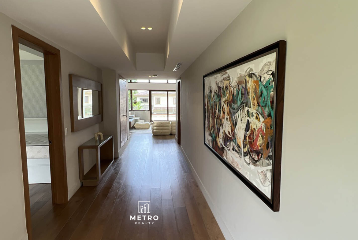 Houses for Sale in the Country of Panama house details