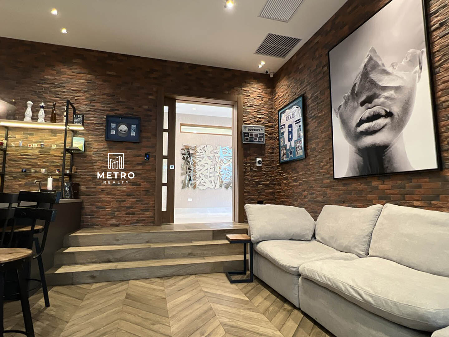 Houses for Sale in the Country of Panama relax room