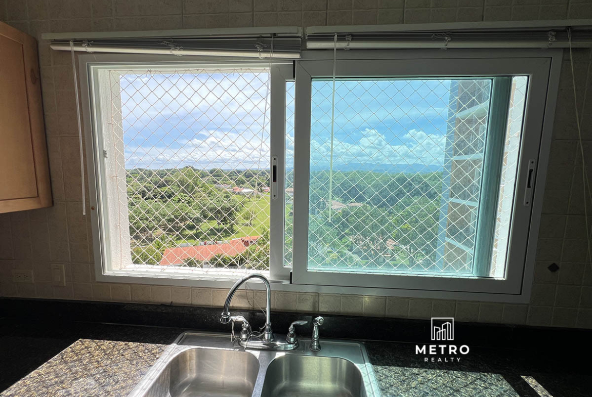 Alcazar Coronado For Sale Kitchen View