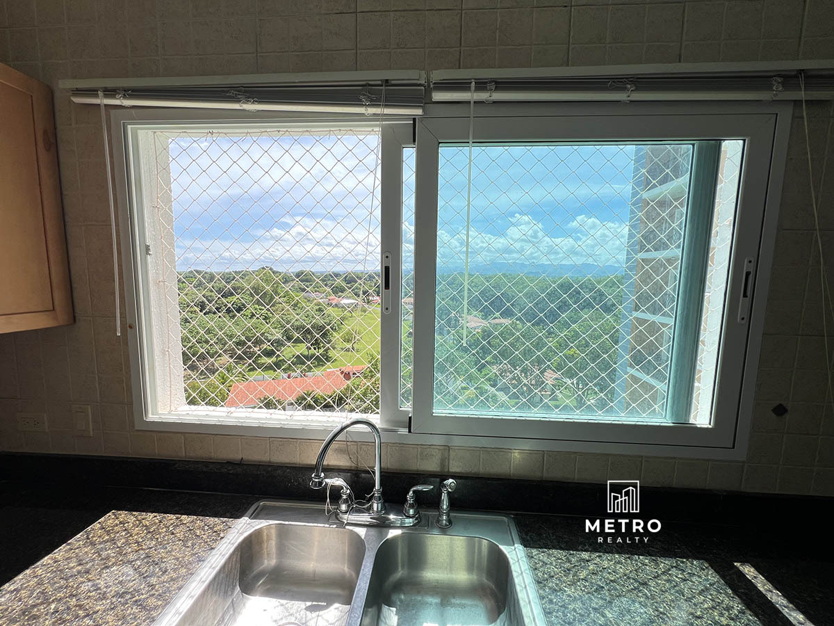 Alcazar Coronado For Sale Kitchen View