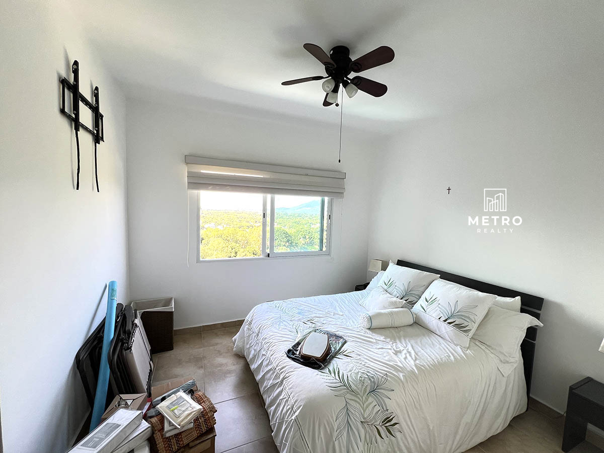 Alcazar For Sale Elegant Cozy master bedroom