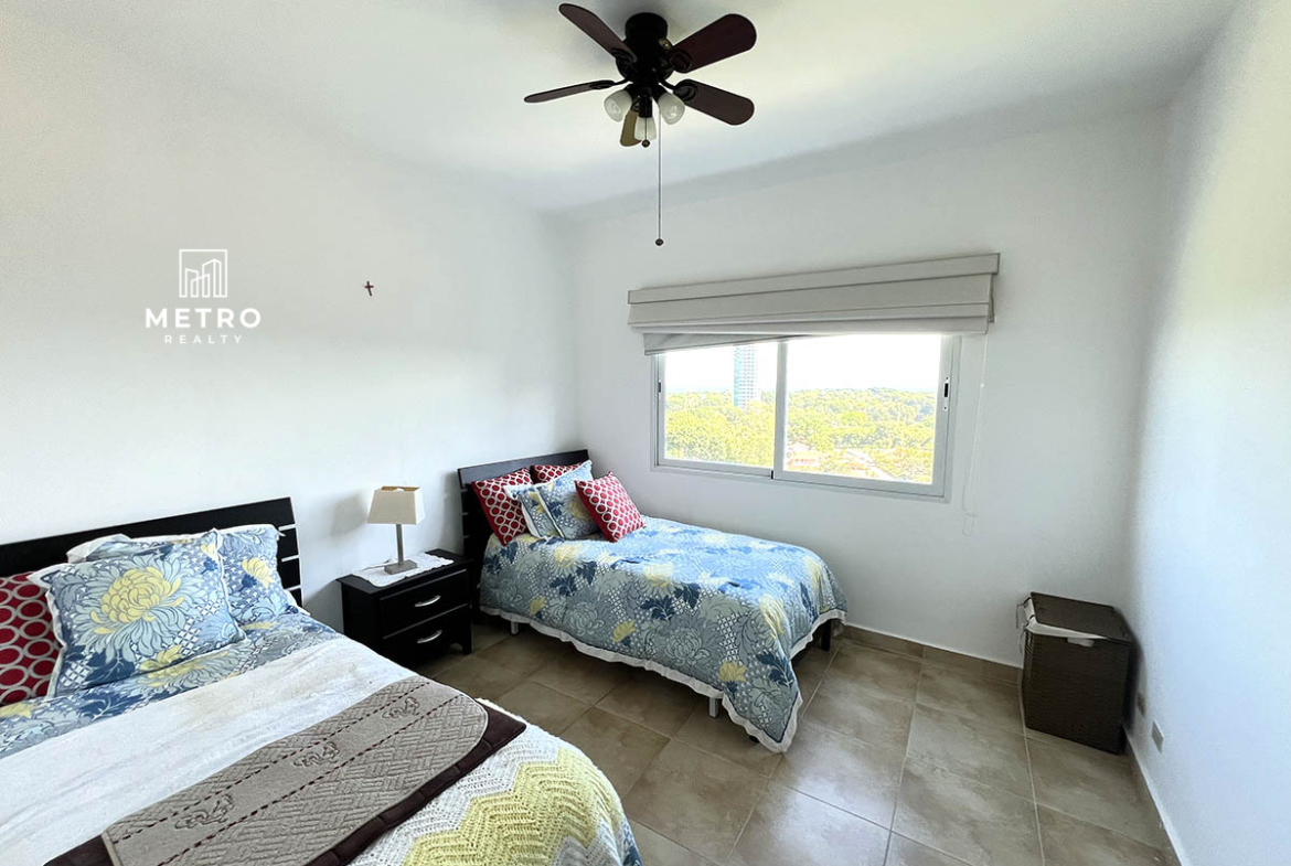 Alcazar For Sale Elegant Private spaces bedroom