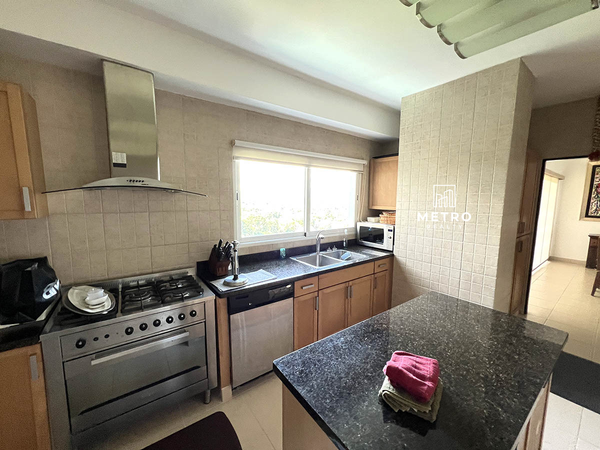 Alcazar For Sale Elegant kitchen Contemporary details and finishes