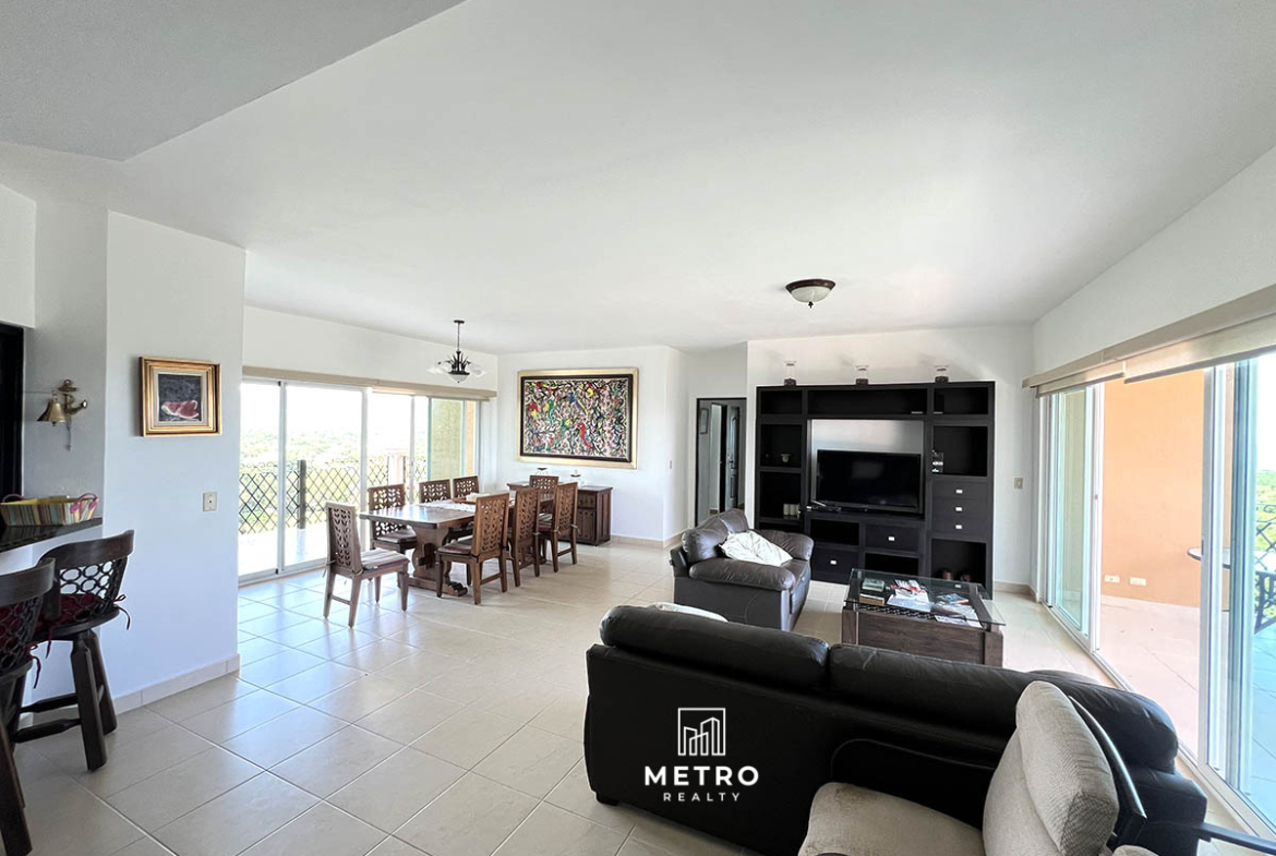 Alcazar For Sale Modern Large Dining and Living