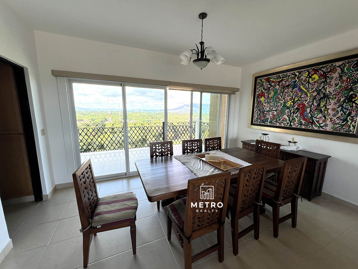 Alcazar For Sale Modern Relaxing Dining room