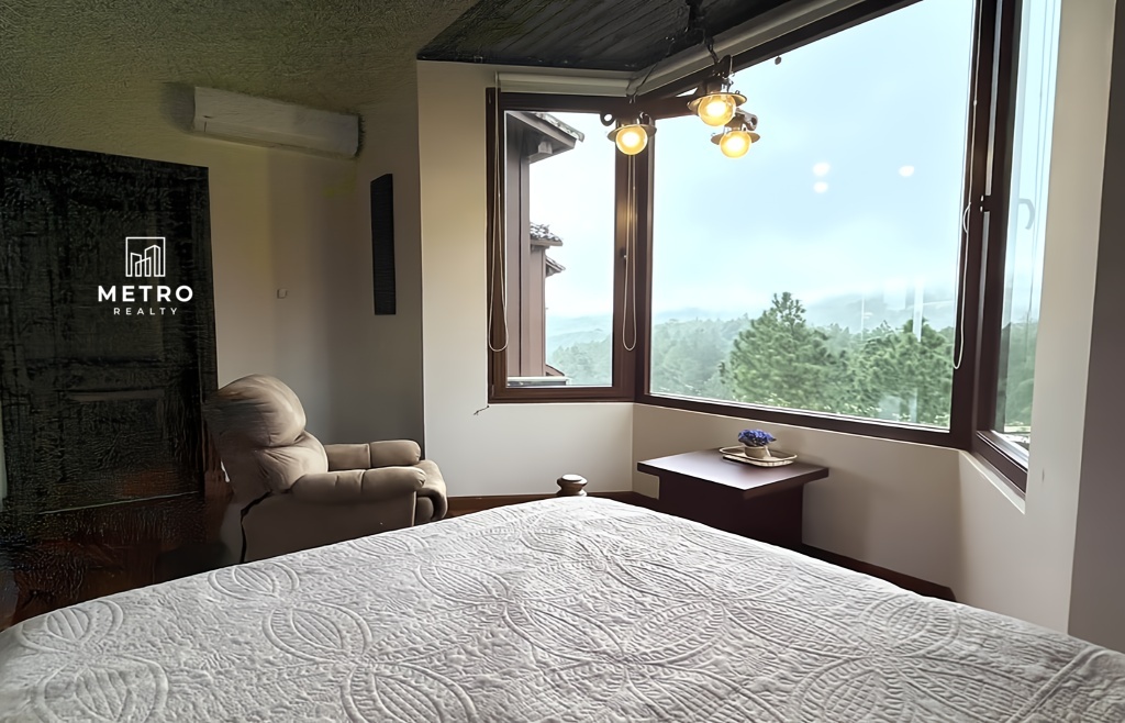 Altos del Maria Panama Real Estate Bedroom With View