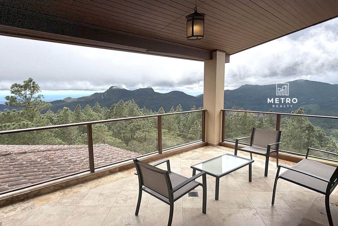 Altos del Maria Panama Real Estate Terrace
