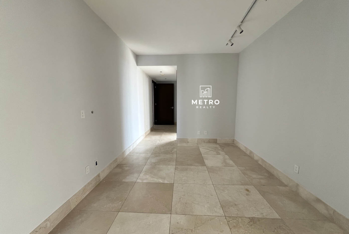 Santa Maria Panama Condo for Sale Hall
