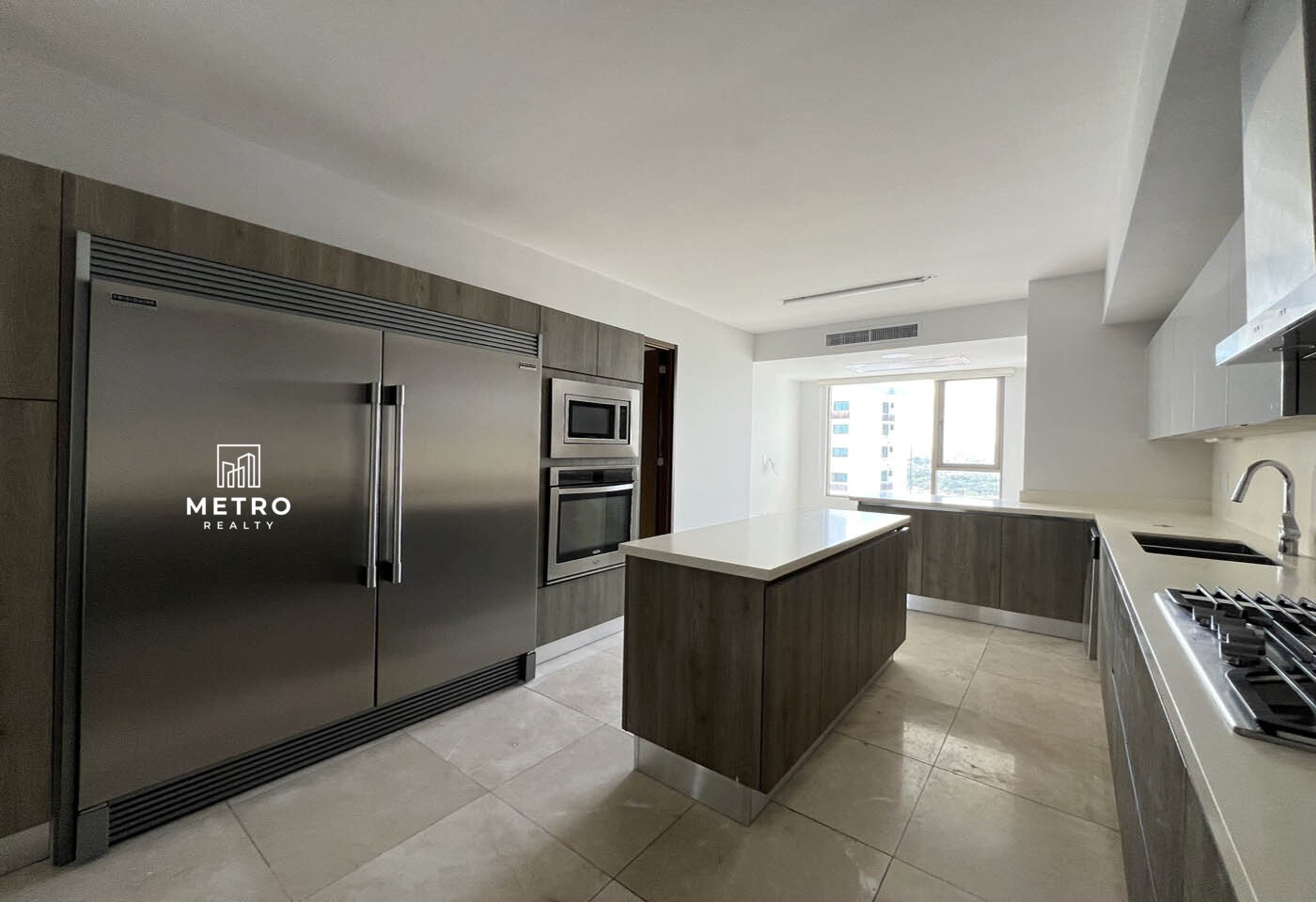 Santa Maria Panama Condo for Sale Luxury and Modern Kitchen