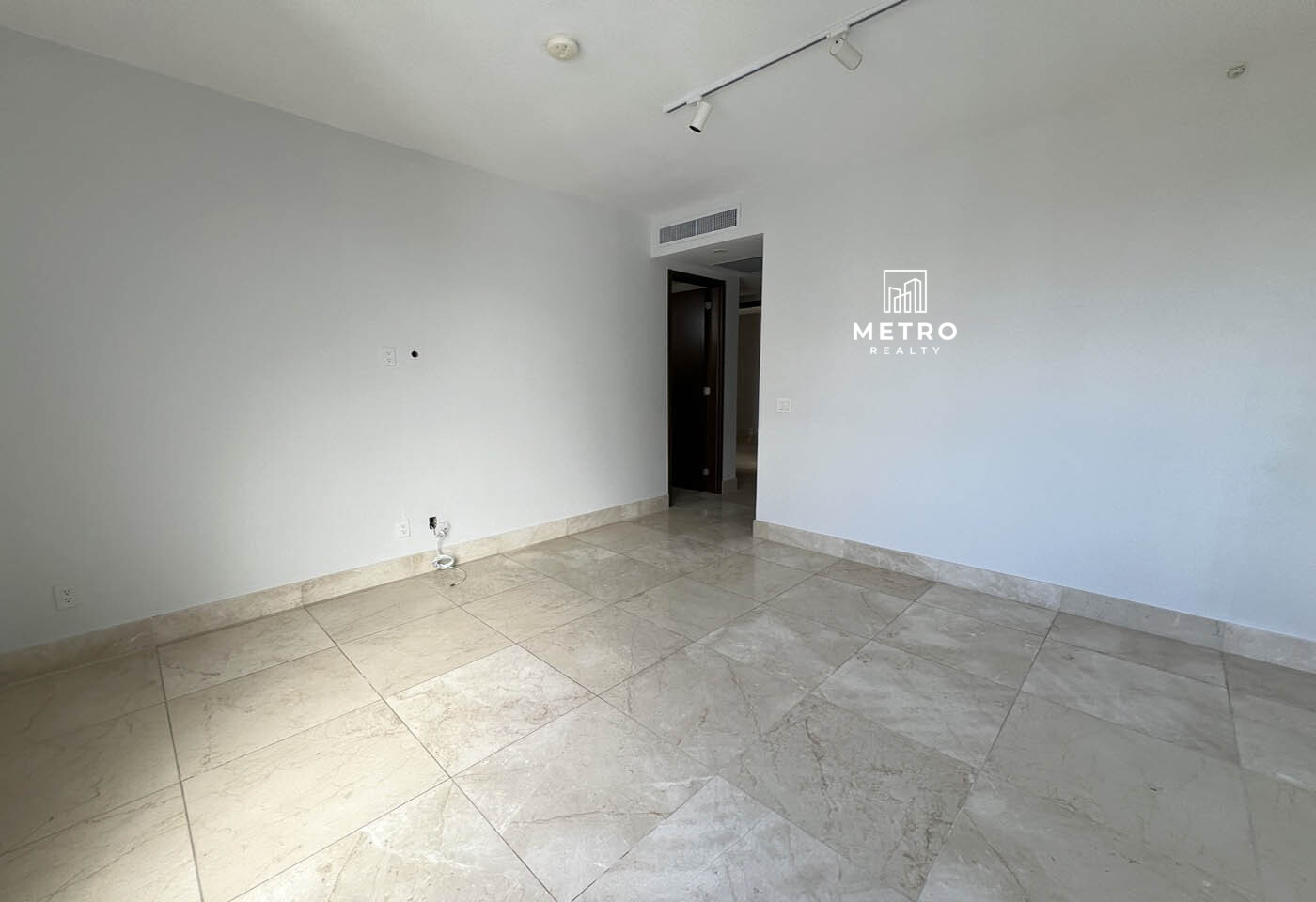 Santa Maria Panama Condo for Sale Spacious Bedroom