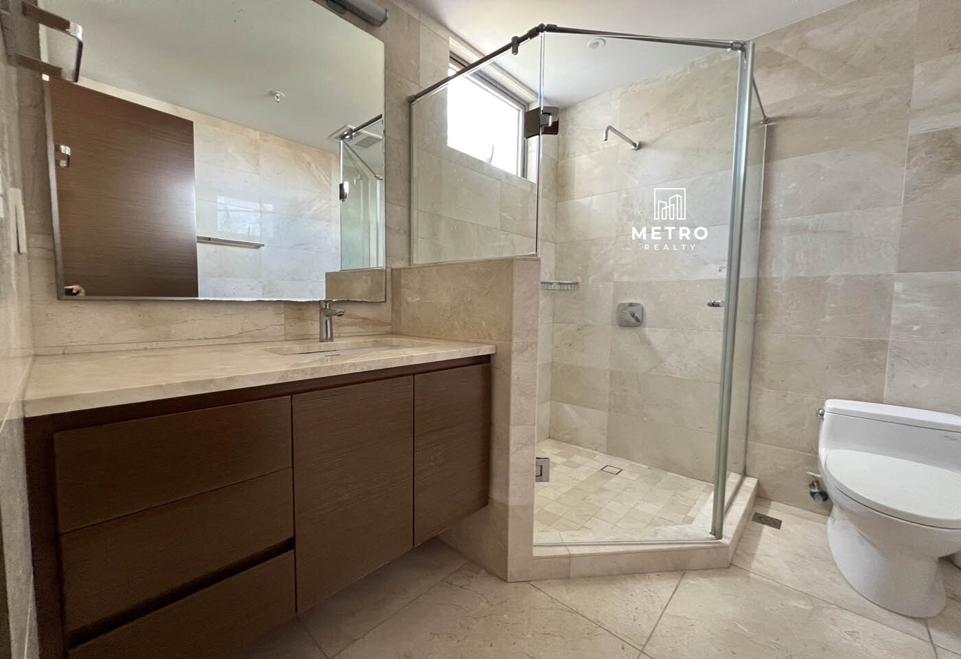 Santa Maria Panama Condo for Sale Ultra Modern Bathroom