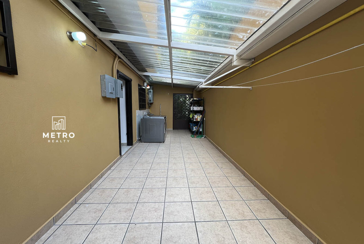 Costa del Este Panama Homes for Sale Cleaning Room