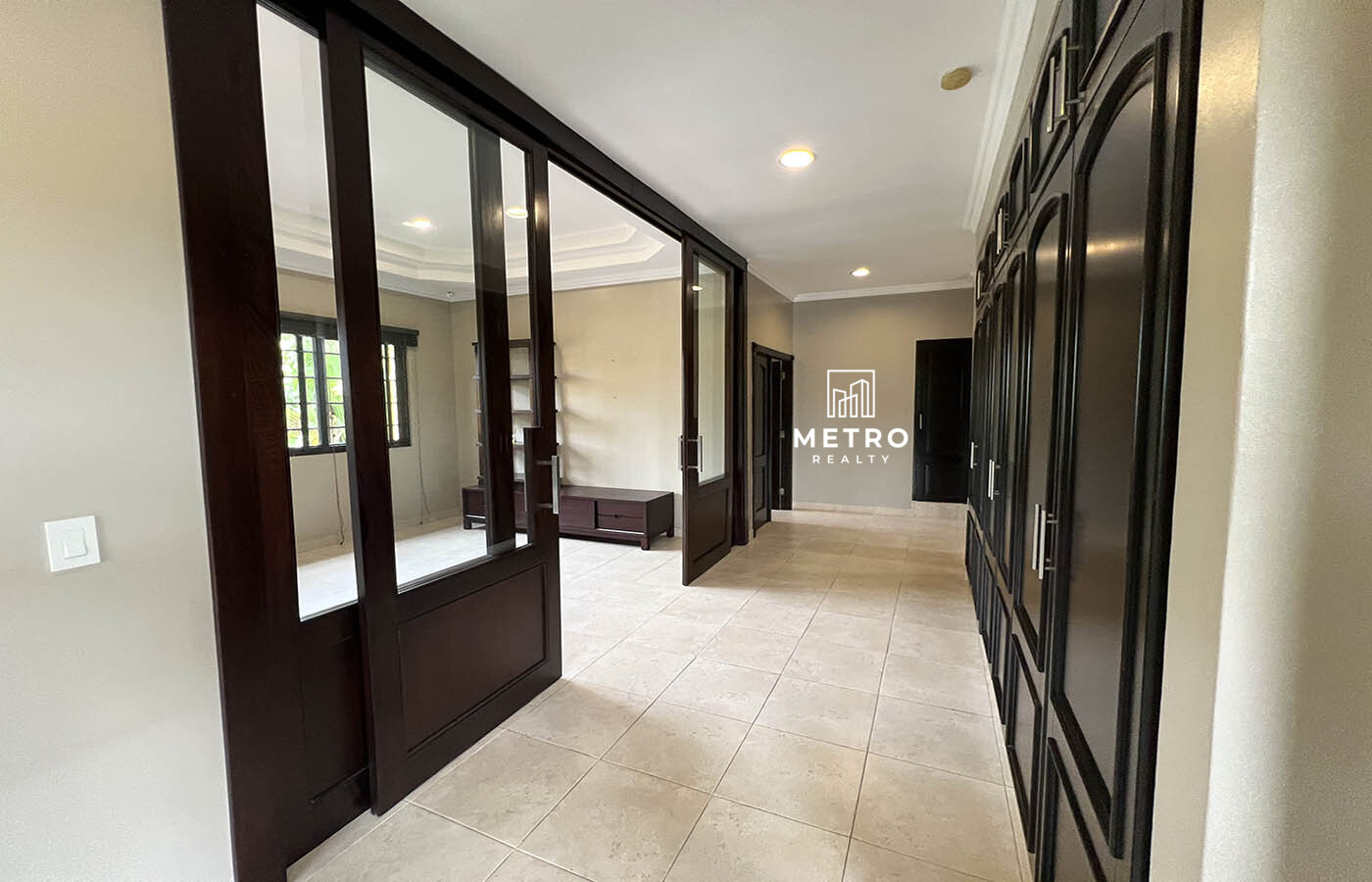 Costa del Este Panama Homes for Sale Hall modern House