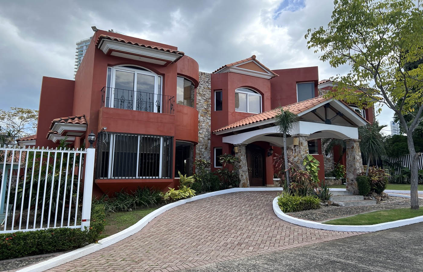 House for Sale Loma Alegre Panama House View