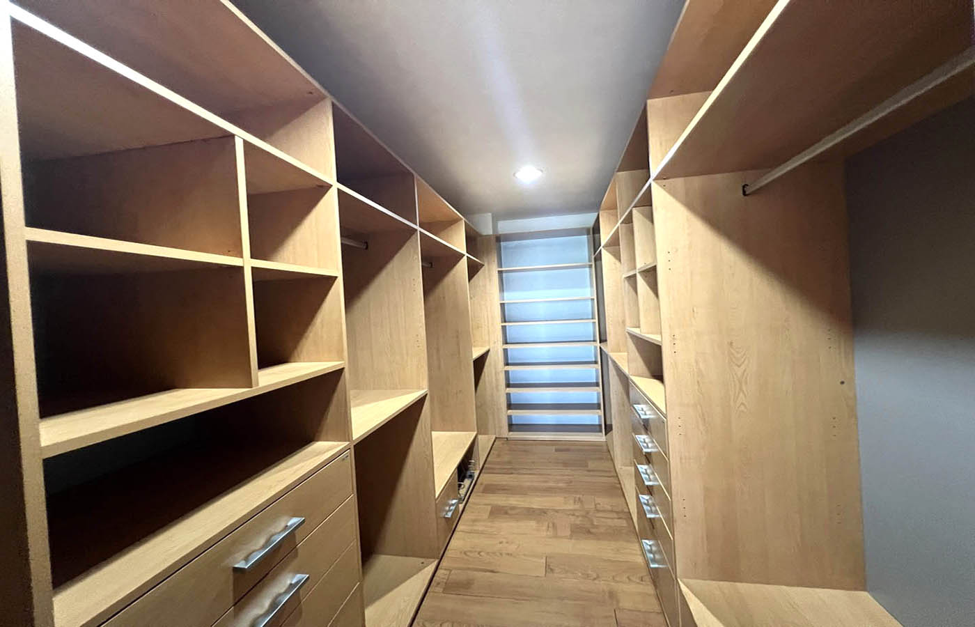 House for Sale Loma Alegre Panama Storage