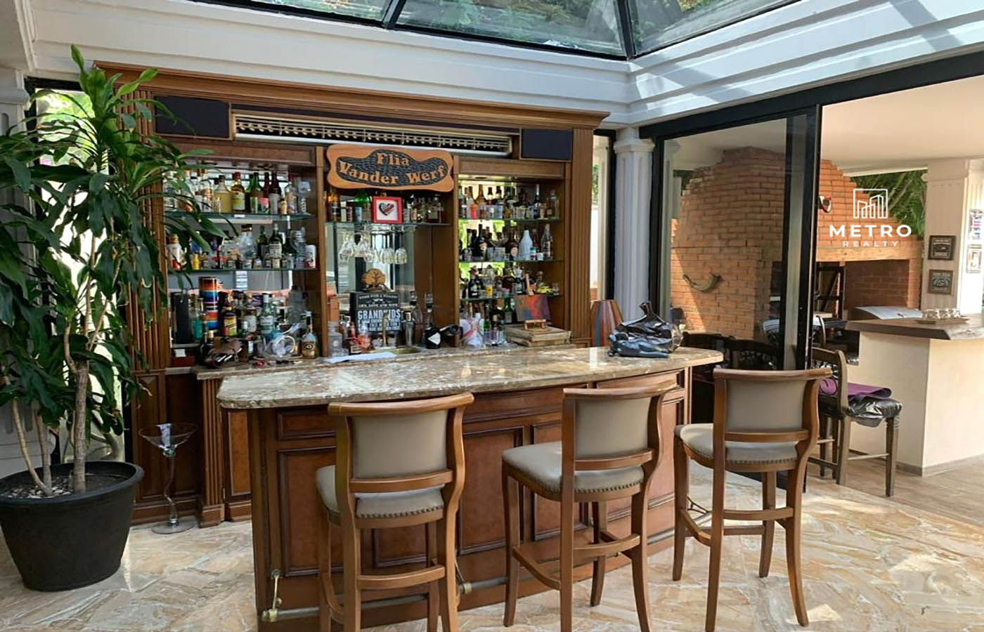 House for Sale in Altos del Golf Panama Bar