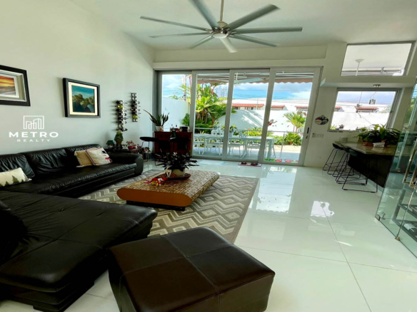 Altos del Golf For Rent Big Living Room