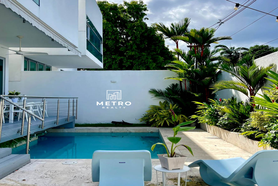 Altos del Golf For Rent Swimming Pool