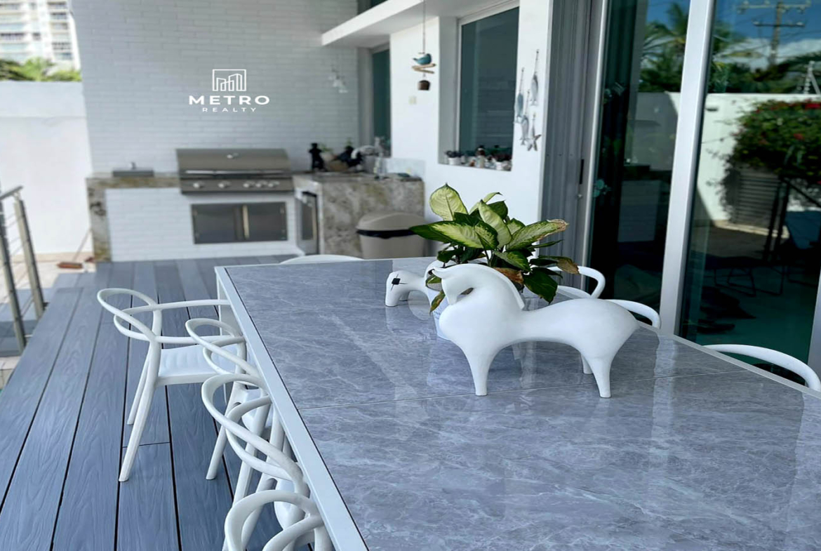 Altos del Golf For Rent Terrace