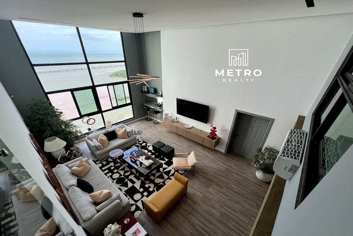 Coco del Mar Panama Condo for Sale Beautiful Living Room