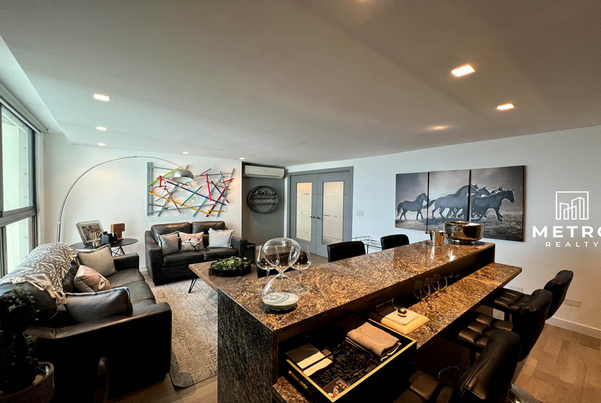 Coco del Mar Panama Condo for Sale Big Room