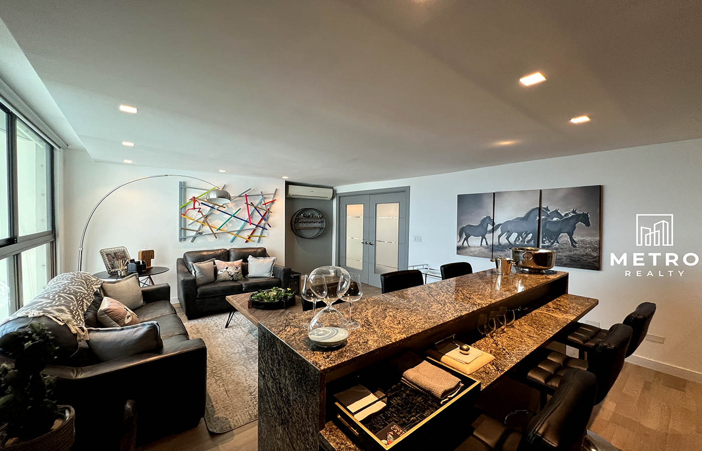 Coco del Mar Panama Condo for Sale Big Room