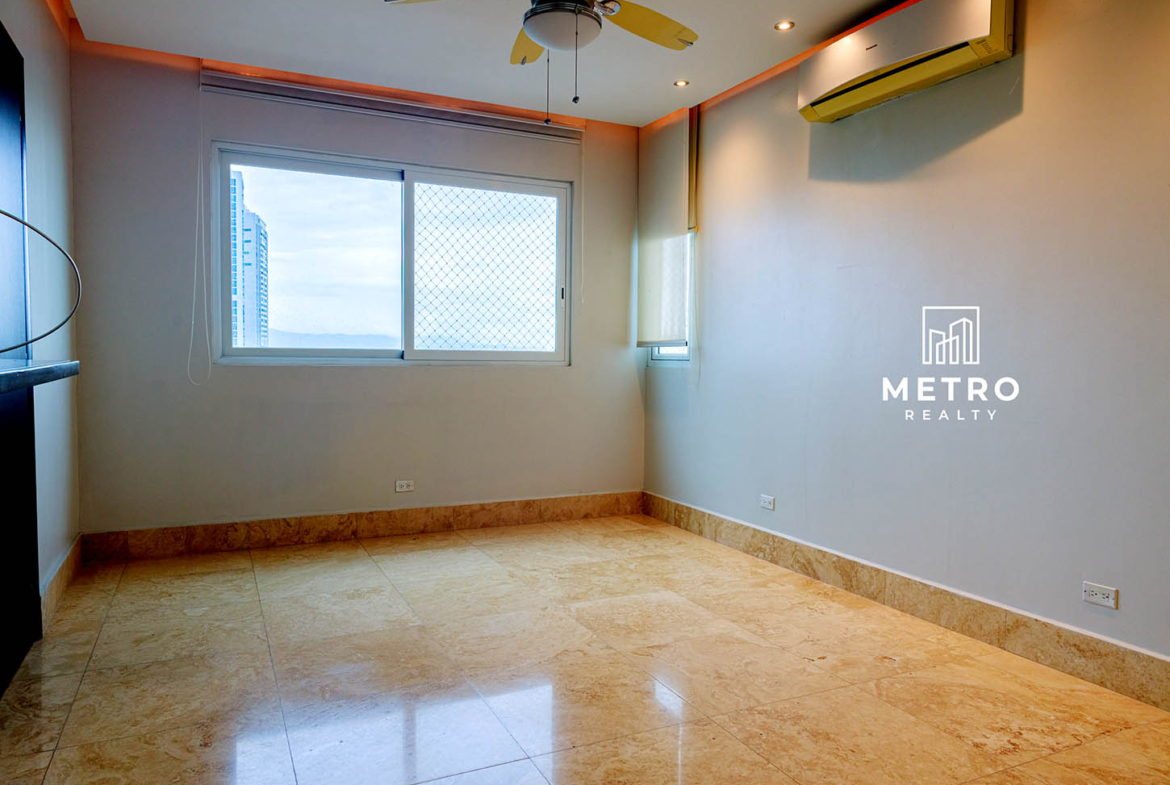 Coco del Mar Panama Condo for Sale Rent Minimalist Bedroom