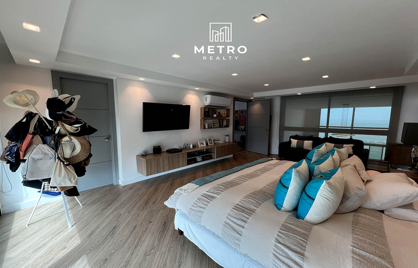 Coco del Mar Panama Condo for Sale Spacious Room