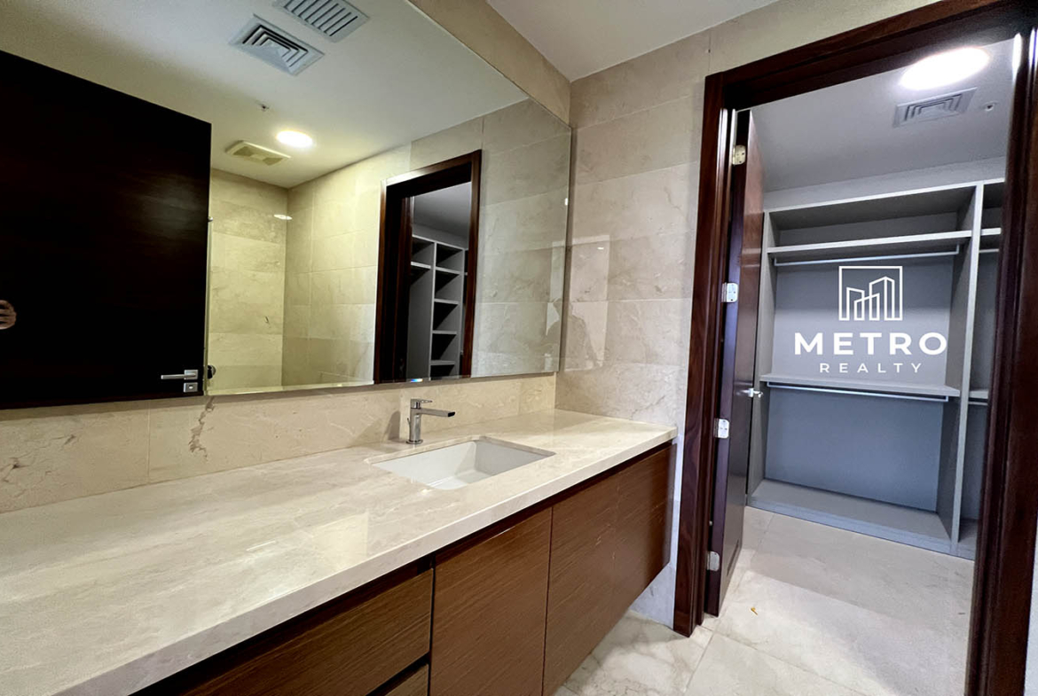 Santa Maria Panama Ph Azalea Bathroom