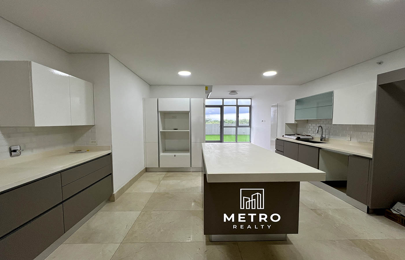 Santa Maria Panama Ph Azalea Kitchen