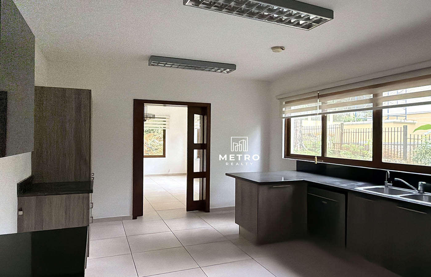 Senderos camino de cruces panama Kitchen