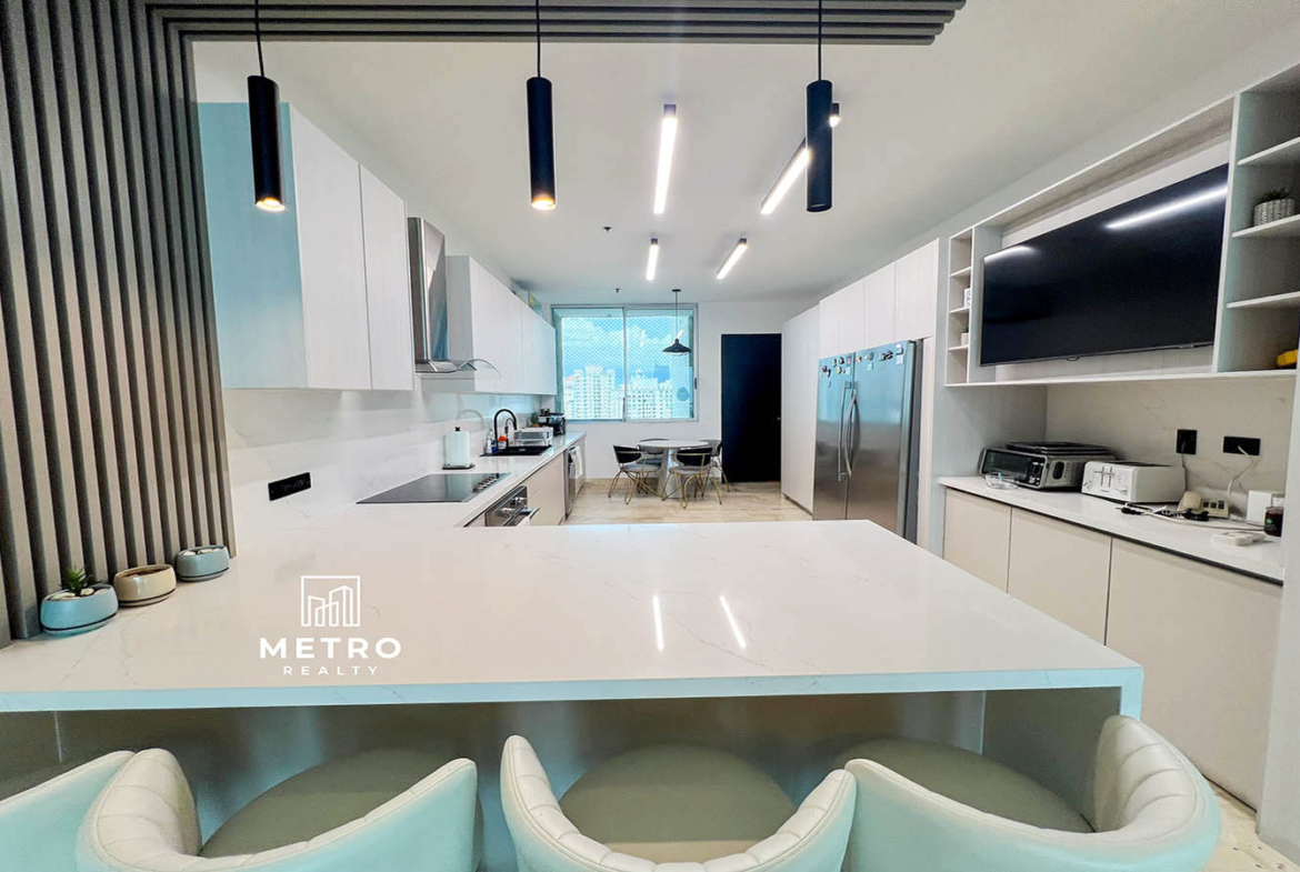 blue bahia panama Breakfast table and Kitchen