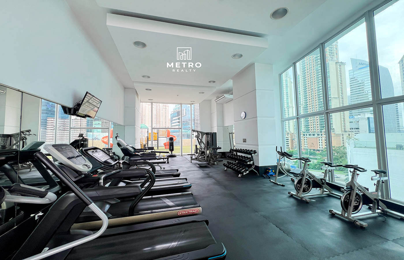 blue bahia panama Gym