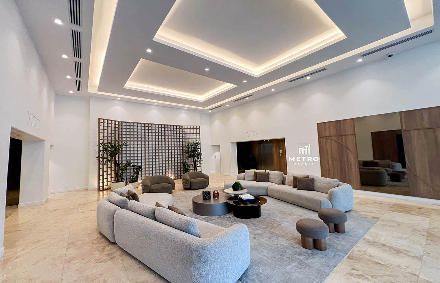 blue bahia panama Modern Lobby