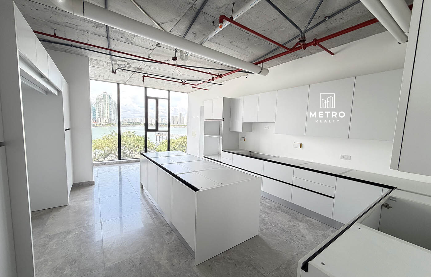 Ocean Reef Panama City Monte Carlo PH Luxury Kitchen Ocean Reef Panama City Monte Carlo PH Luxury Kitchen