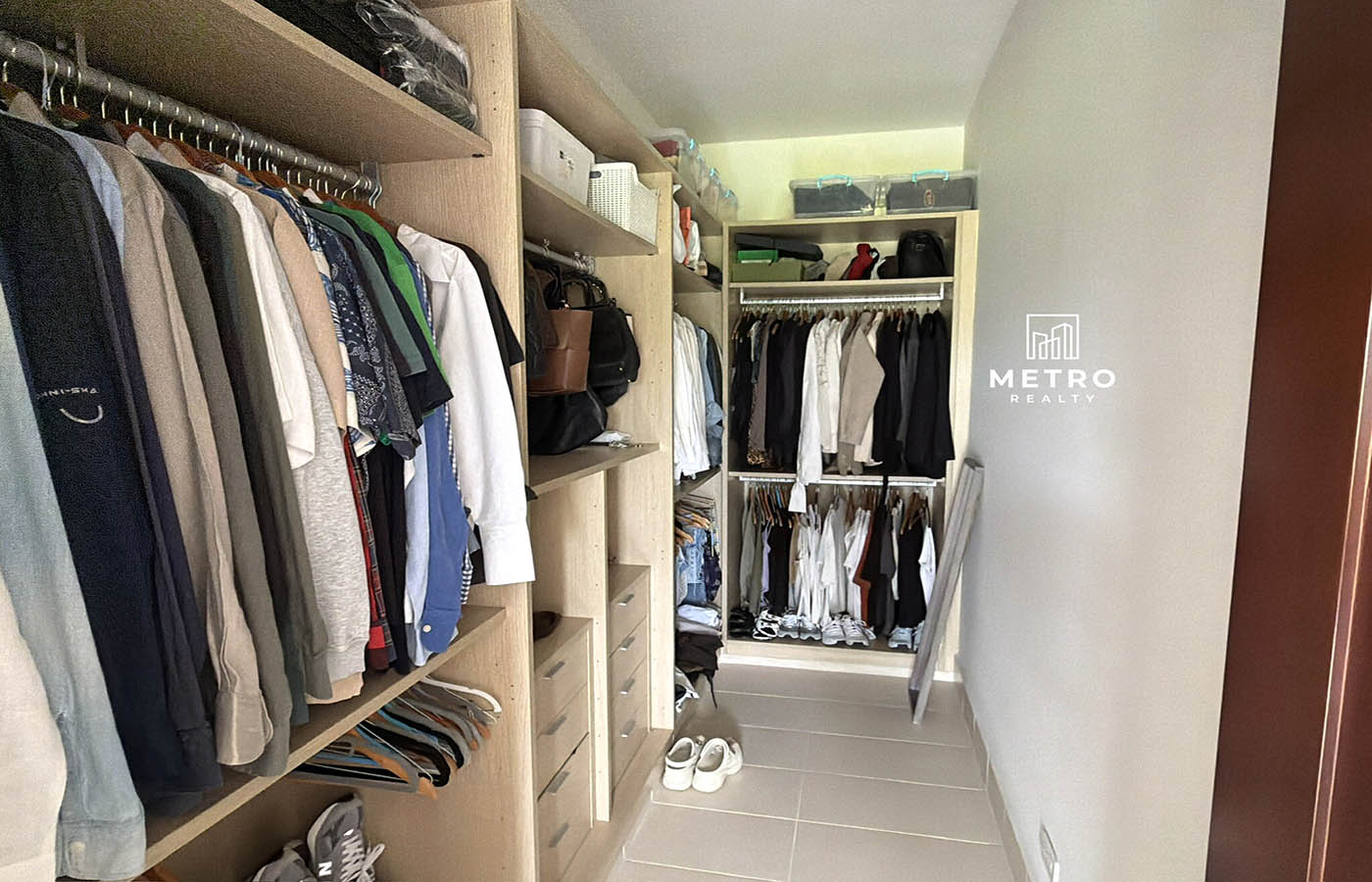 Santa Maria Apartment for Sale The Reserve PH Legacy 400 Closet