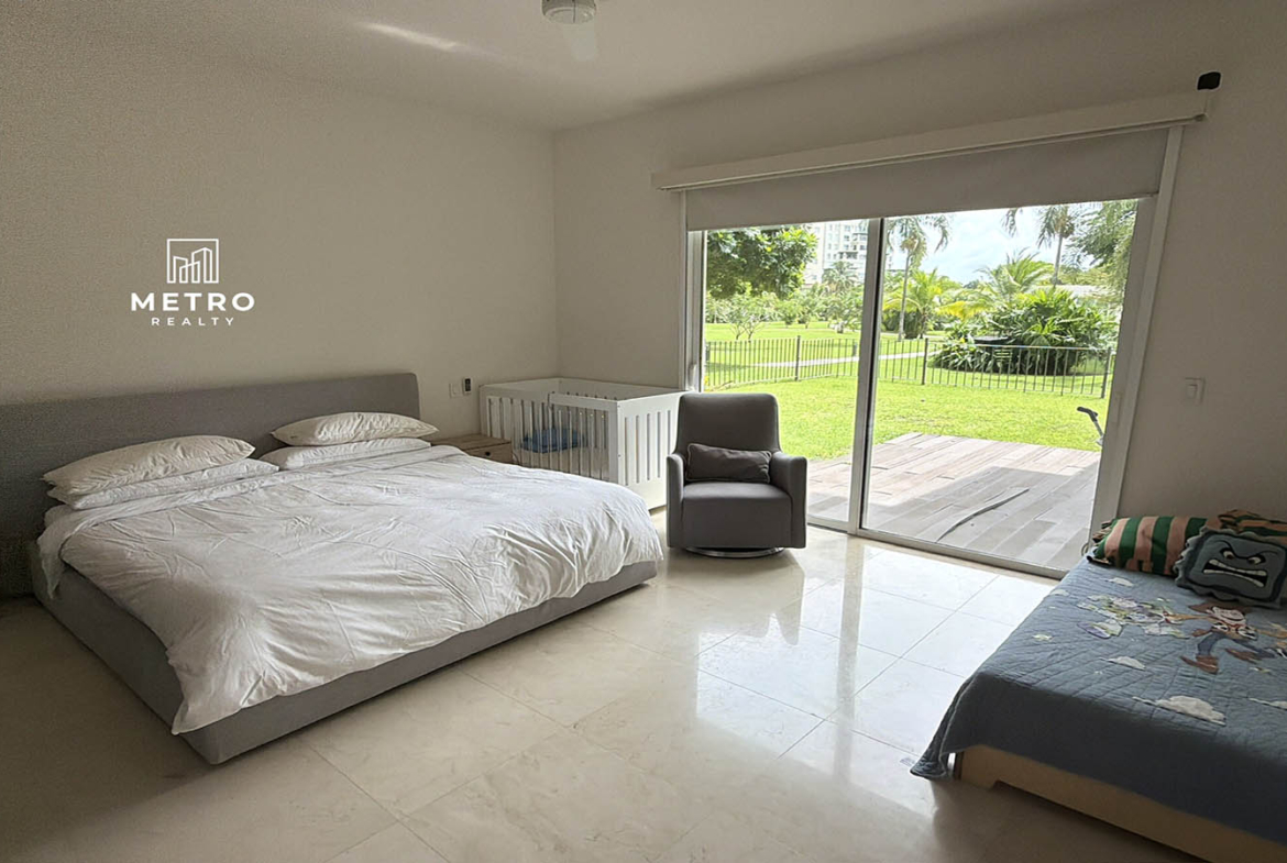 Santa Maria Apartment for Sale The Reserve PH Legacy 400 Master bedroom