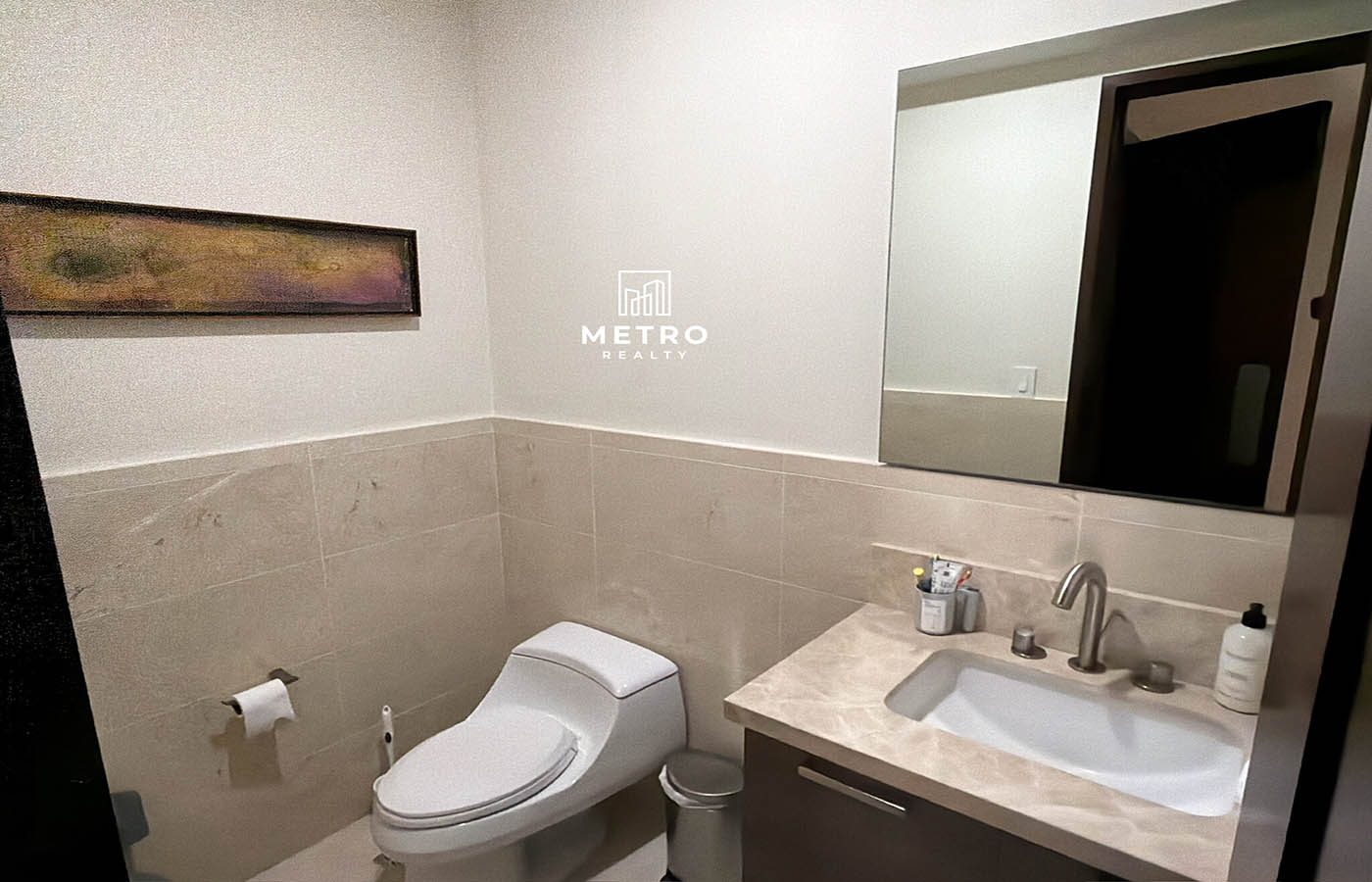 Santa Maria Apartment for Sale The Reserve PH Legacy 400 Modern Bathroom