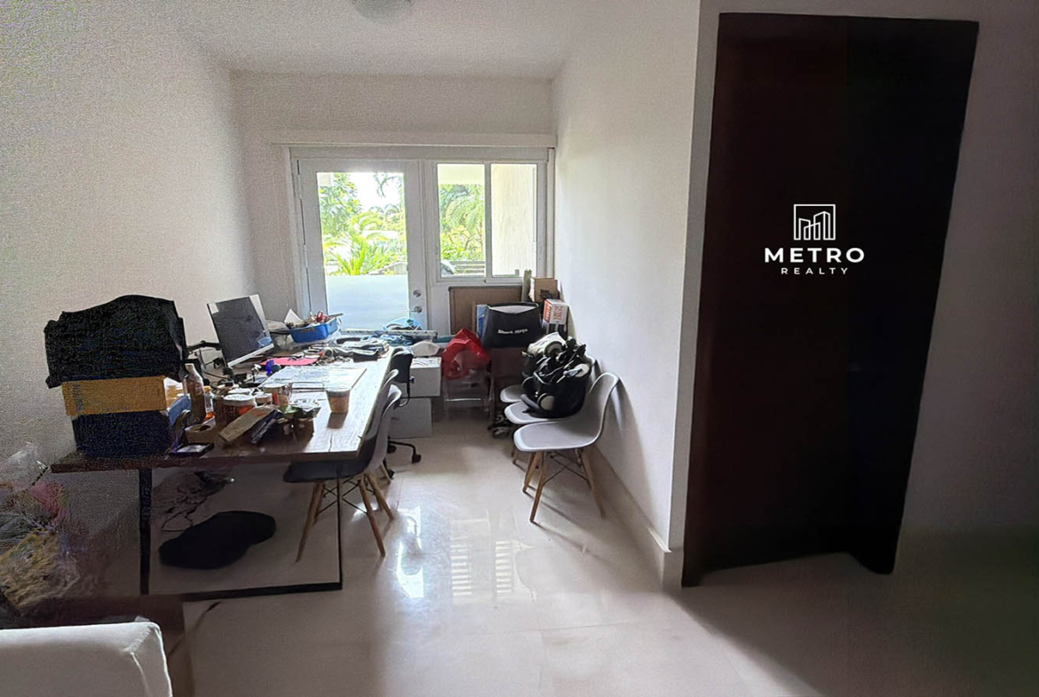 Santa Maria Apartment for Sale The Reserve PH Legacy 400 Office Room