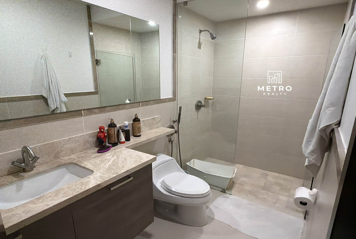 Santa Maria Apartment for Sale The Reserve PH Legacy 400 Spacious bathroom