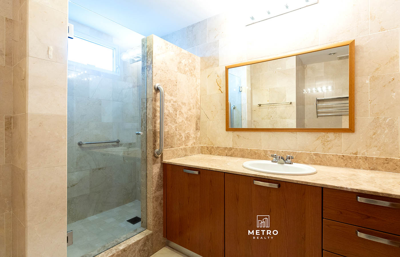 Altos del golf Ph Pradera Little Bathroom Altos del golf Ph Pradera Little Bathroom